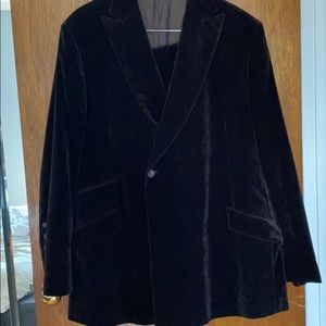 Gorgeous Men’s Gianfranco Ferre Brown Velvet Suit